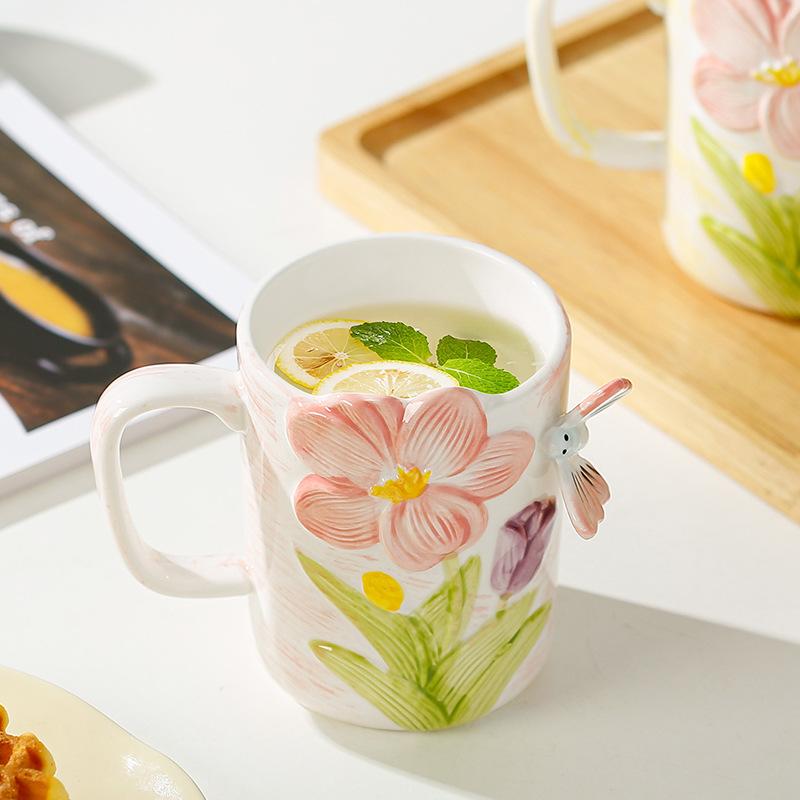 Underglaze Color Hand Painted Flower Ceramic Cup Butterfly Mug Ins Windy Good Looking Coffee Cup Women's Home Breakfast Cup