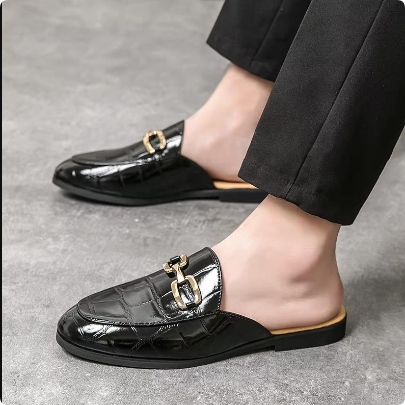 Luxury Designer Men's Alligator Pattern Metal Chain Sandals Half Sequin Shoes For Men Mules Casual Shoes Slides Loafers Slippers