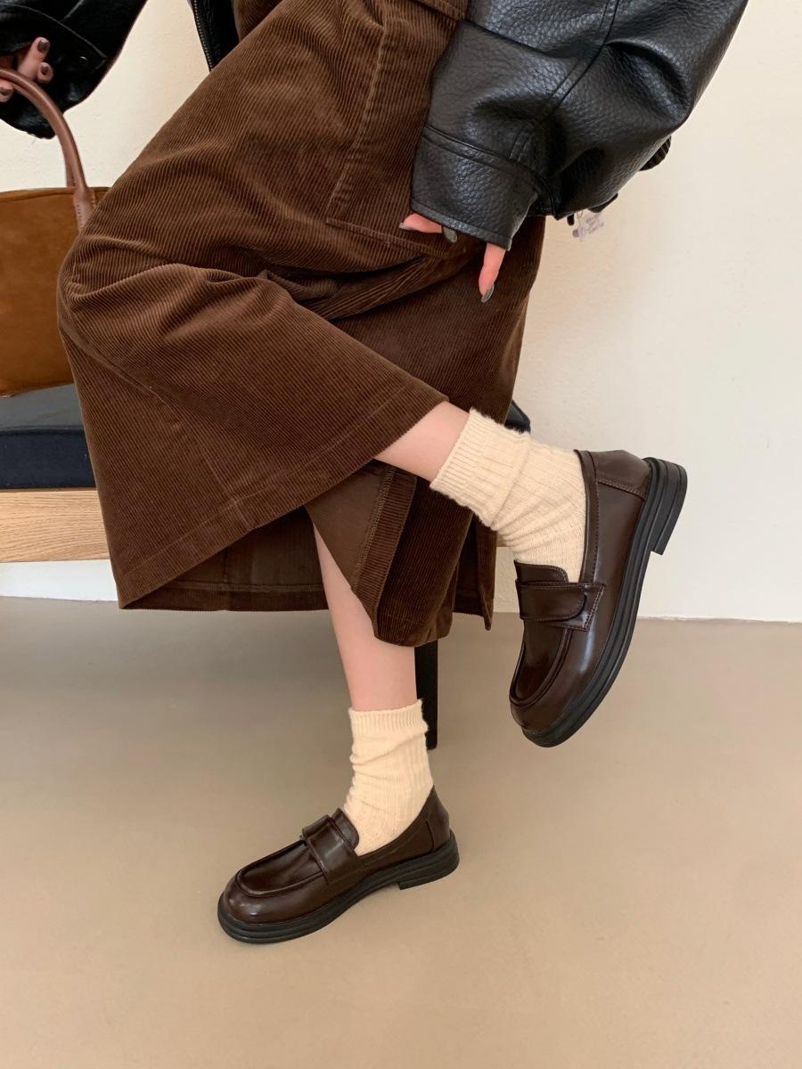 

Женские лоферы на платформе 2025 новинка ретро стиль толстый каблук маленькие кожаные туфли высокий каблук британский стиль мягкая кожа jk униформа одинарные туфли 40 темно-коричневого