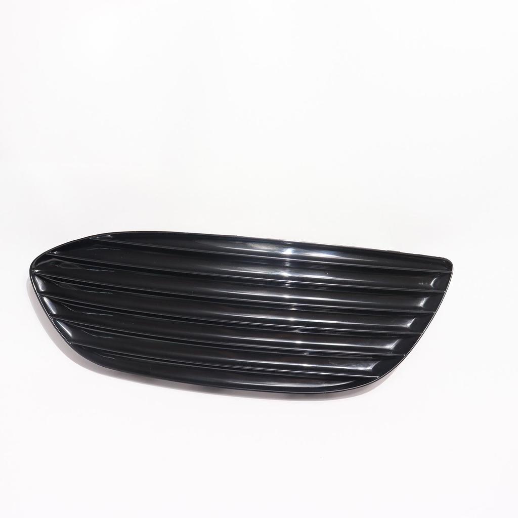 Mercedes-Benz C-Class Fog Light Grille Frame A2058851523 - Left/Right Front Bumper Trim Panel