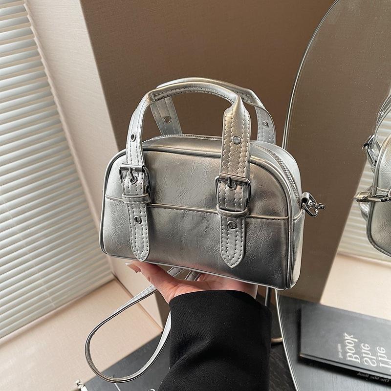 Premium small bag women's new retro handbag fashion versatile messenger bag pillow bag