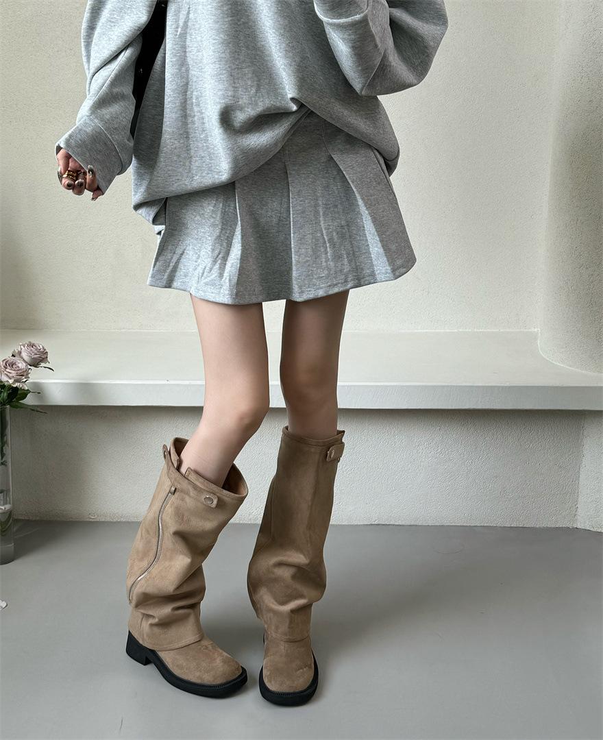 

2025 European and American foreign trade new women s boots big tube circumference suede thick heel rivet stacking boots Roman tall boots 40 хаки