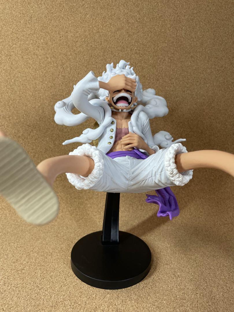 

[USED] One Piece Figure KING OF ARTIST Luffy Nika with bonus