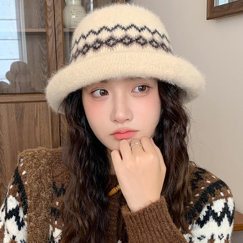 Jacquard Curled Fisherman Hat Women's Winter Windproof Retro Fashion Versatile Warm Ear Protection Knitted Basin Hat