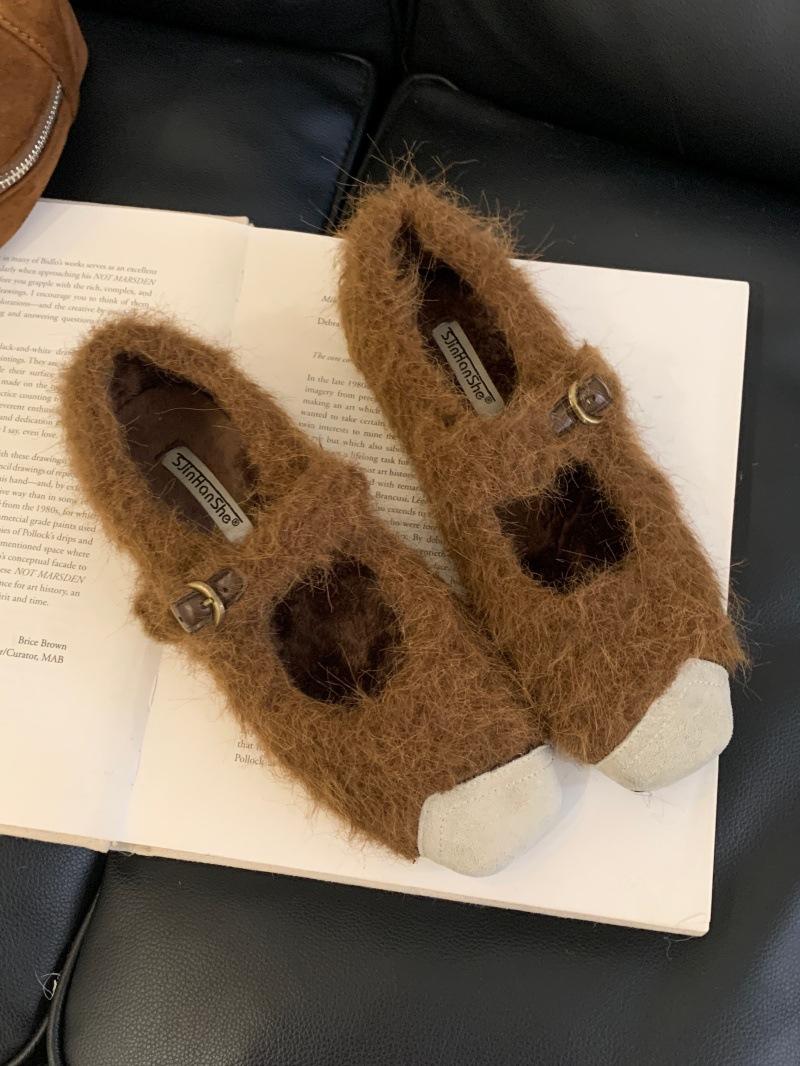 

Ретро Мори плюшевые шерстяные одинарные туфли женские 2025 осень и зима новые французские туфли Мэри Джейн на одной перемычке туфли из овечьей шерсти 39 коричневый