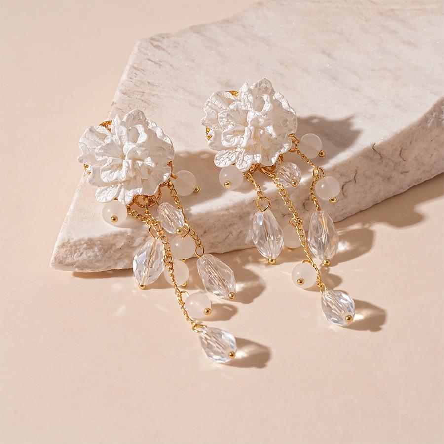 Boucles d'oreilles élégantes à pampilles de fleurs en acrylique - Argent sterling, perles de verre, design haut de gamme pour femmes