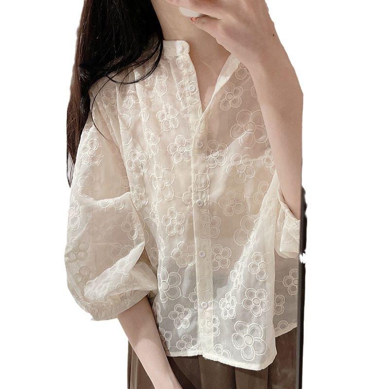 Korean French Fairy Design Sense Lace Embroidery Flower Foreign Style Round Neck Loose Bubble Sleeve Shirt Women