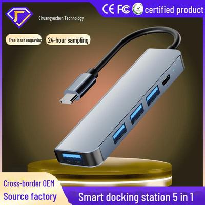 Hub USB-C cinque in uno con ricarica rapida: Dock di espansione a 4 porte