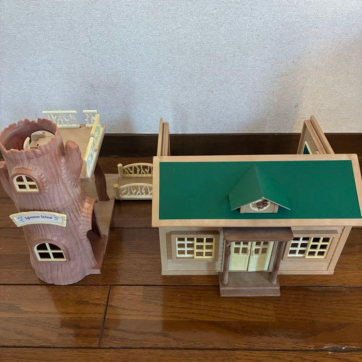 Б/у [Расхламление] Sylvanian Families Лесная школа Sylvanian