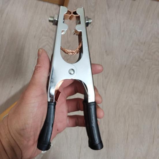 Clemă de împământare Electroplacare Cupru rezistent la uzură 500A Sudura Clemă de împământare Clemă de împământare