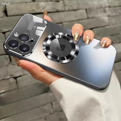Luxus Magesafe Mágneses Vezeték nélküli Töltő Telefon Tok iPhone 16 Pro Max-hoz iPhone 15 14 Plus 13 12-höz Üveg Lencse Kamera Fedél