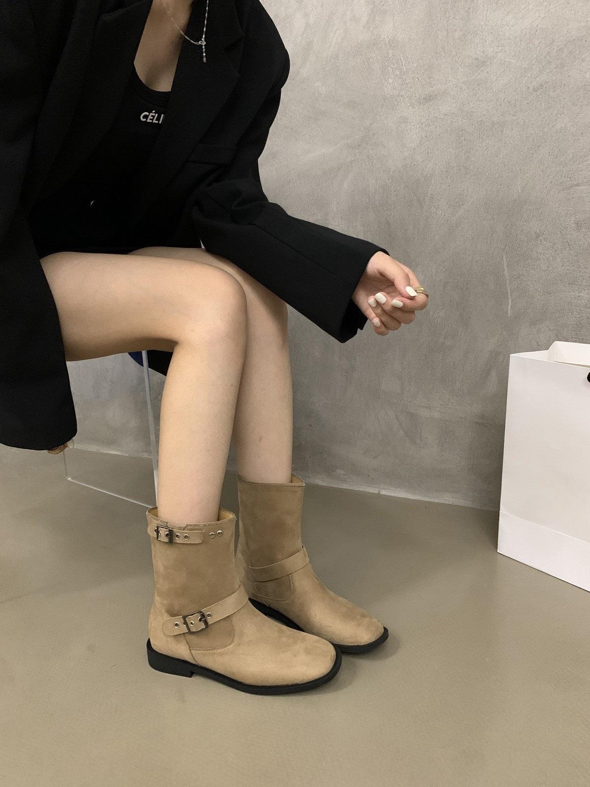 

Интернет знаменитости горячие девушки модные сапоги женские сапоги ленивые пряжки ковбойские сапоги 2024 новые толстые каблуки короткие сапоги рыцарские сапоги женские 40 хаки