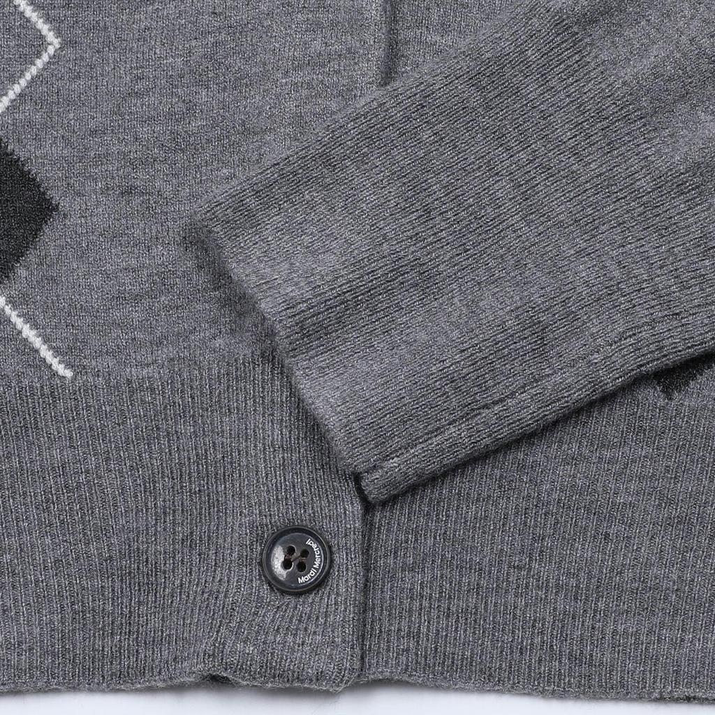Korean Niche Old Money Logo Embroidery Plaid Knitwear - Single-Breasted Long Sleeve