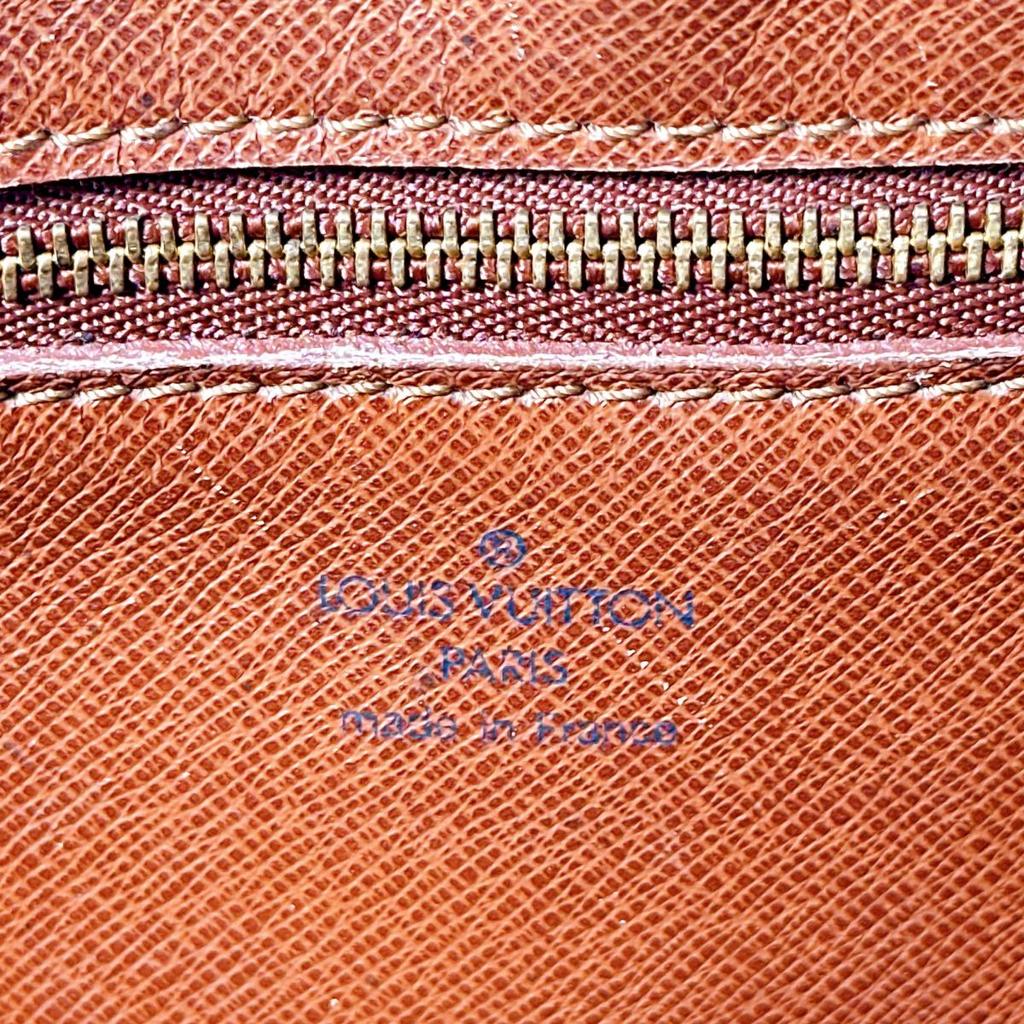 LOUIS VUITTON Monogram Diagonally hung Shoulder Bag Monogram canvas Brown M51274 Used