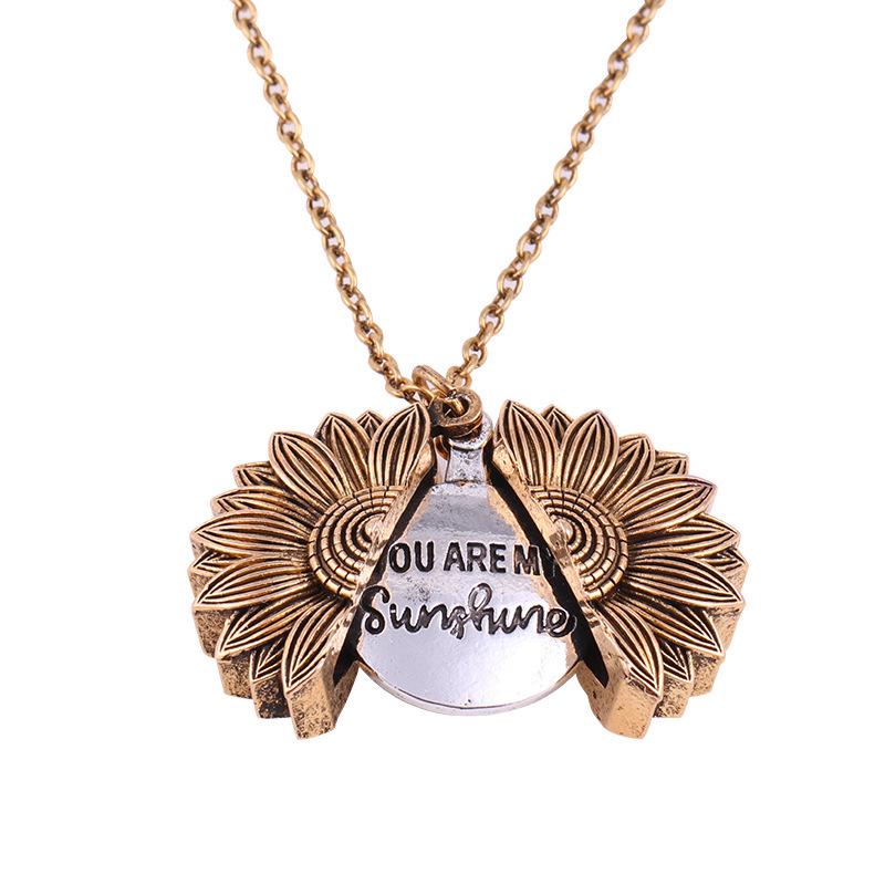 European-American Sunflower Pendant Necklace: Couple's Floral Alloy Jewelry Fantasy Gift