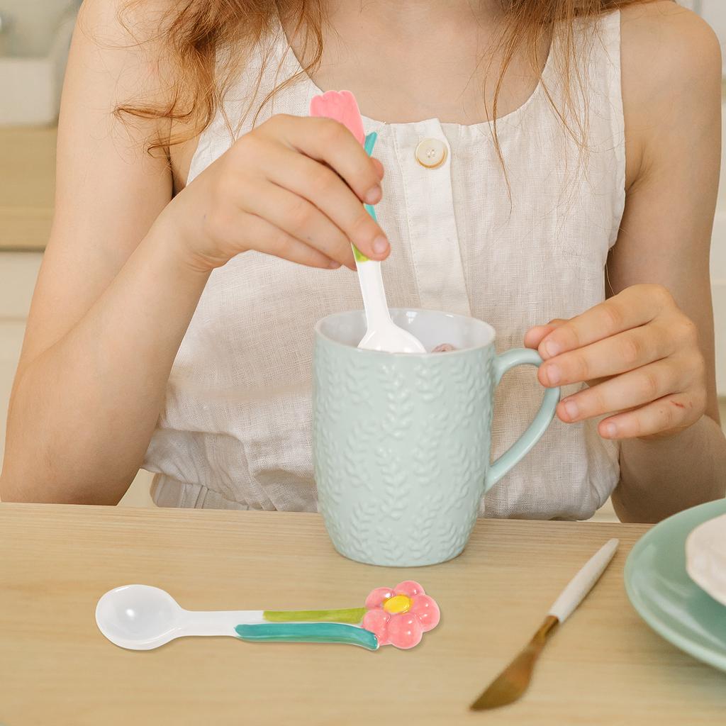 2Pcs Tulip Shaped Porcelain Flower Spoon Long Handle Household Mixing Spoon Convenient Coffee Rice Mixing Accessory