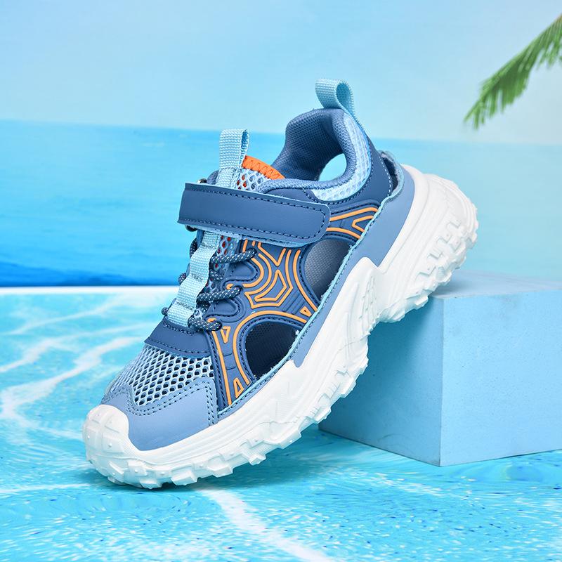 

Children s sports shoes 2025 summer breathable hollow frame shoes boys bag head anti-collision youth running shoes 28 inner length about 17.7cm