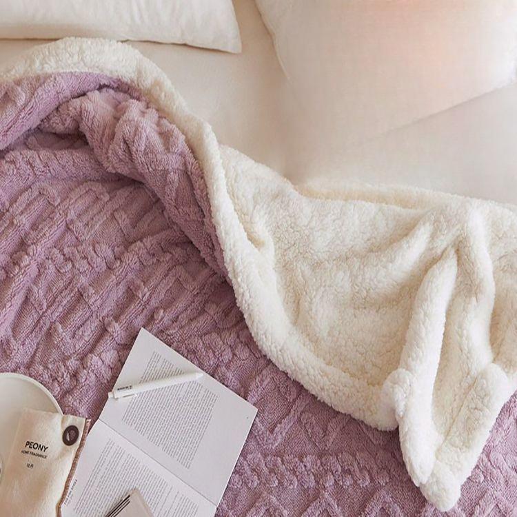 Měkká přehozová deka Vícebarevná deka z korálového sametu Útulná teplá plyšová deka na pohovku do ložnice obývacího pokoje na kempování