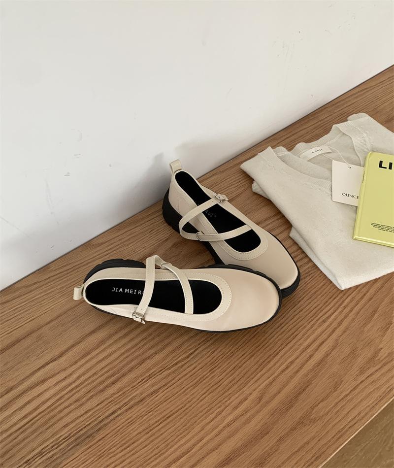 

Casual simple single shoes soft sole shallow mouth ballet fashion training shoes one word with Mary Jane shoes leather cloth splicing women s shoes 39 шампанского