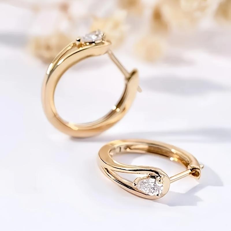 Best For Women Gifting Perfect Gift Hoop Earrings Luxurious 1Pair Golden Toned Jewelry For Daily Wear Synthetic Zirconia With Heart-Shaped Elegant