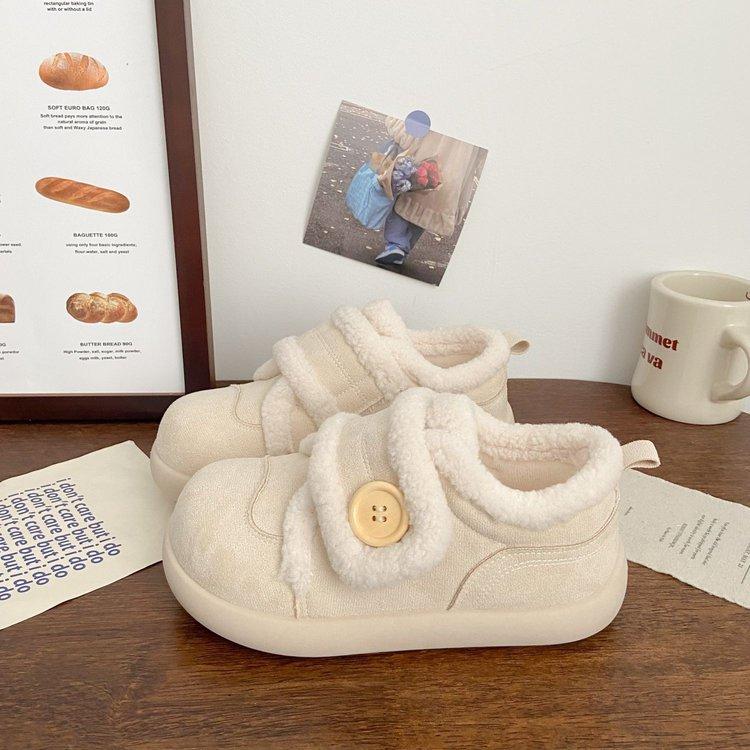 Milk white velvet Velcro board shoes cotton shoes chic niche snow boots sports little white shoes 35