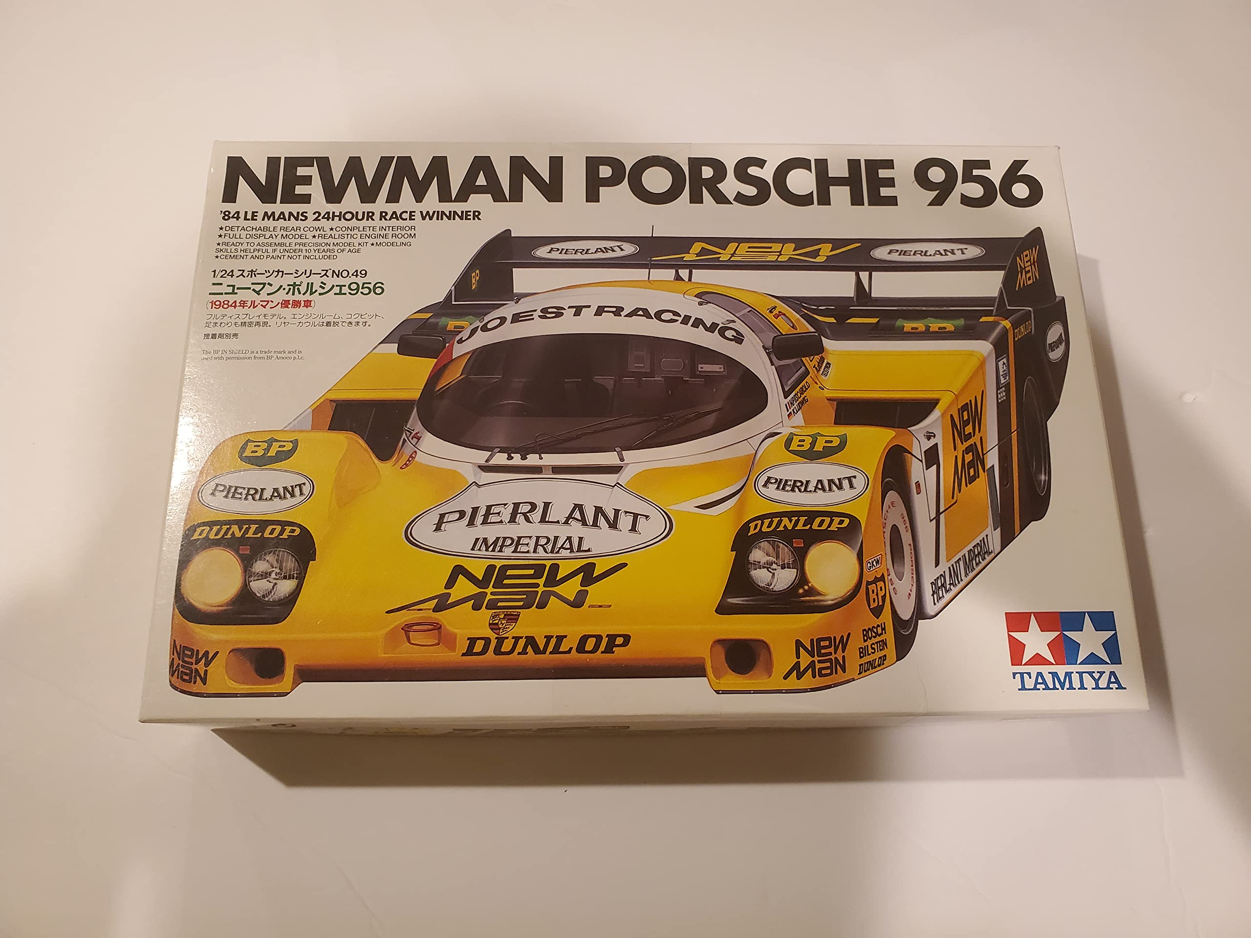 

Tamiya Newman Porsche 956 sports 1/24 (1/24 car 24049)