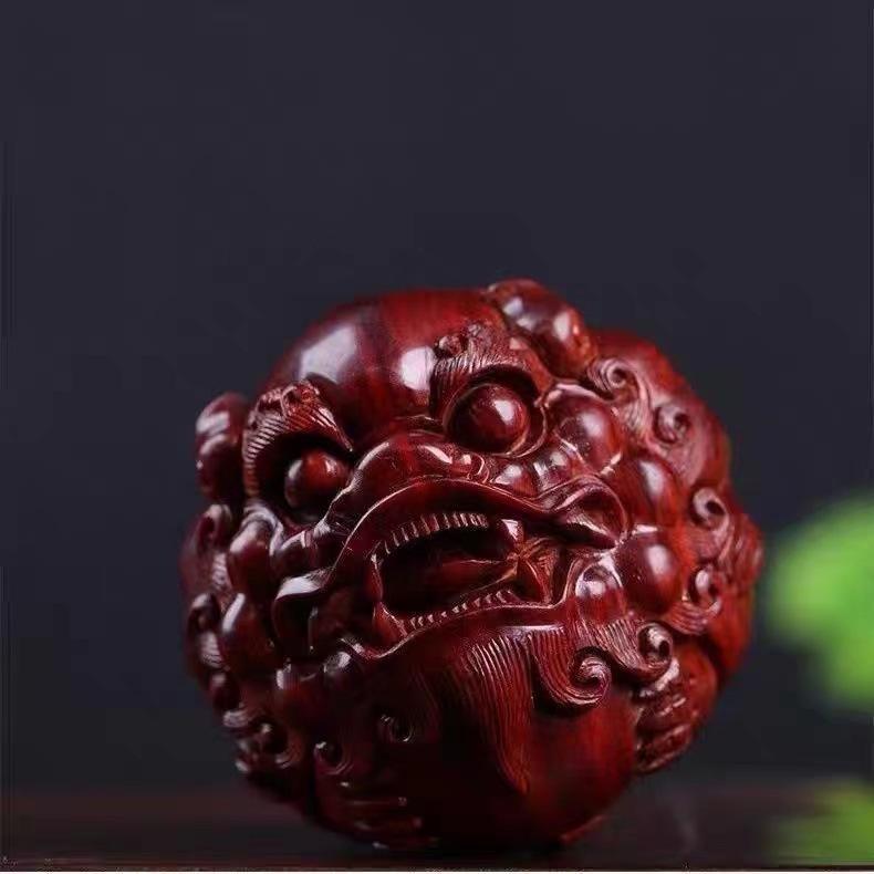 Small-Leaf Red Sandalwood Pendant: Wealth-Attracting Pixiu, Gourd, Dragon, Tortoise Design