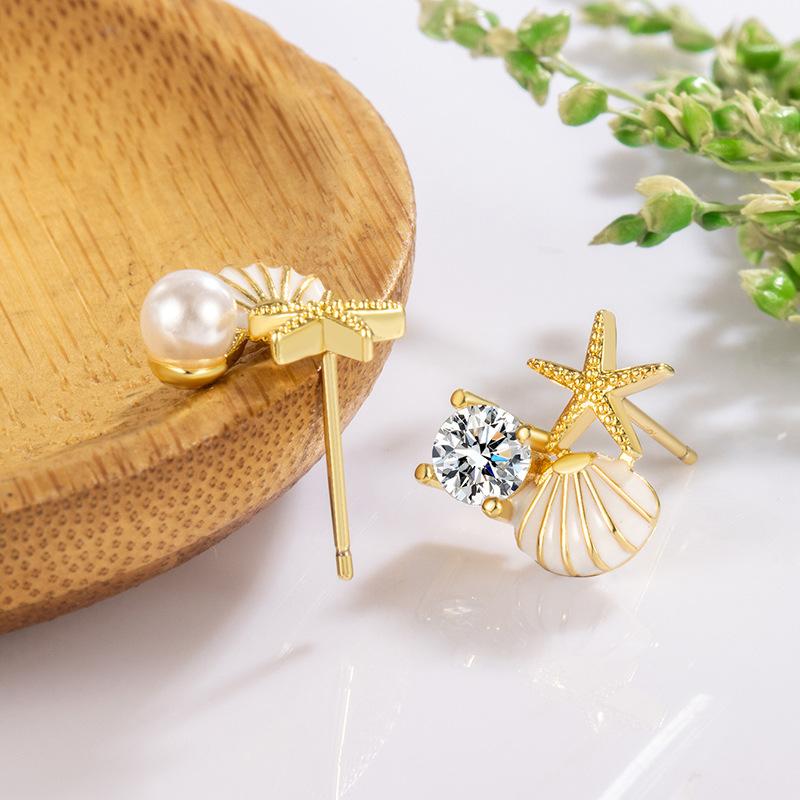 Women Elegant Shell Pearl Ear Stud Earrings