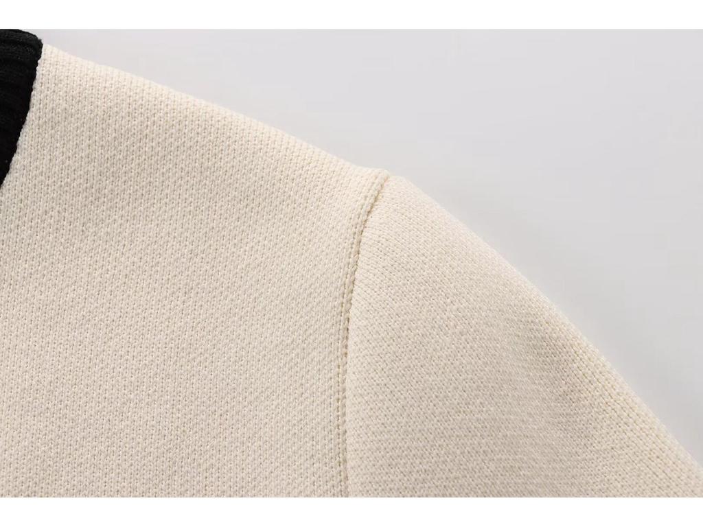 Women's European/American Color Block Knit Top, Round Neck, Short Sleeve, Autumn Collection.