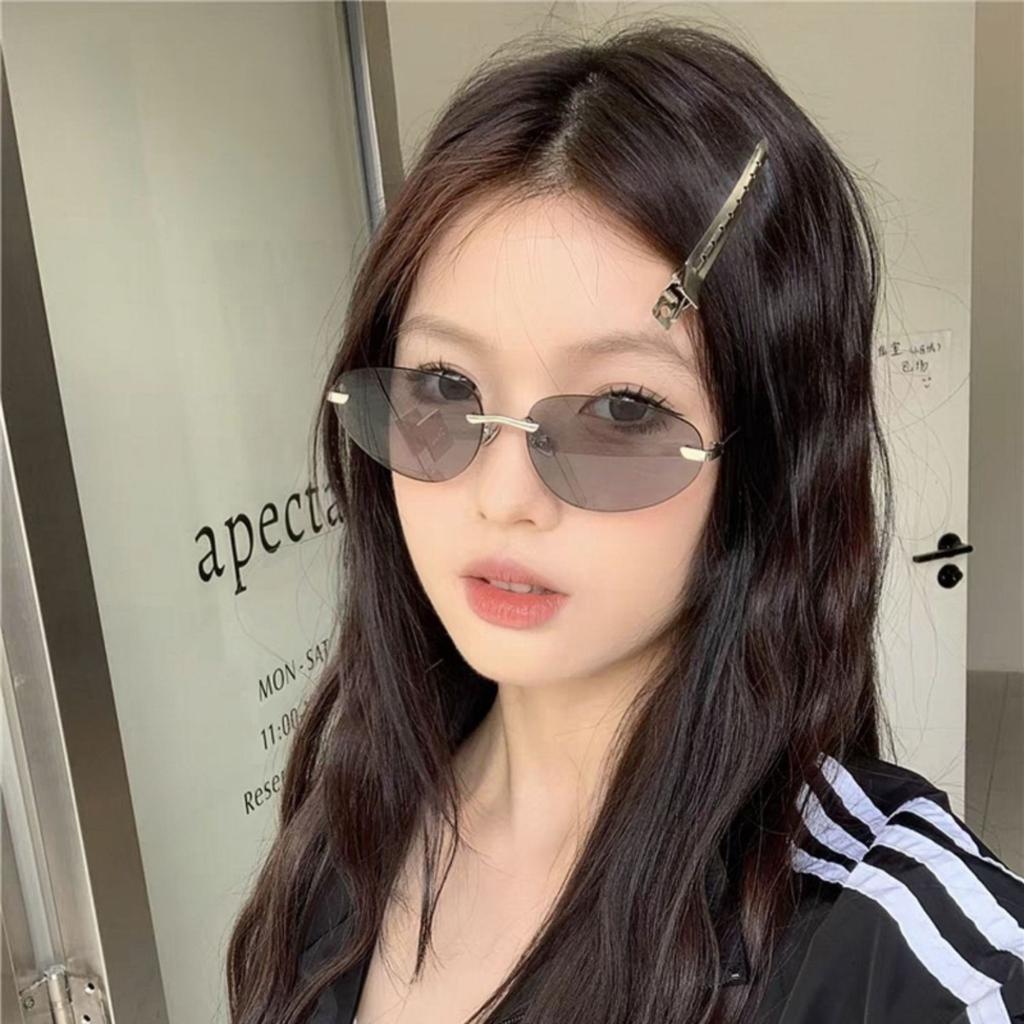 Trendy Y2k Cat Eyes Rimless Sunglasses for Women Frameless Sun Glasses Retro ShadesTraveling Eyewear Blue Light Blocking Glasses