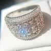 Schillernder Markenschmuck, weißer Strass-Ring, modischer Verlobungs-Ehering für Frauen