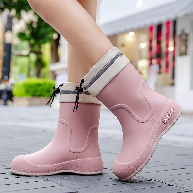 

2025 Дождевая обувь Женская Взрослая Короткая Водная обувь Противоскользящие Резиновые сапоги Уличная Водонепроницаемая Простая Утолщенная Кухонная Рабочая 36