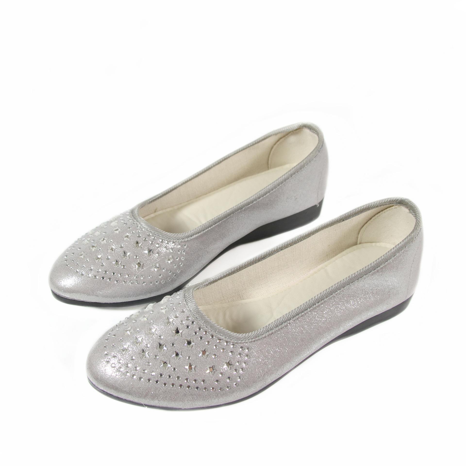 

2025 весняне нове жіноче одинарне взуття, зручне жіноче взуття з неглибоким ротом, модне та елегантне материнське взуття, старовинне пекінське тканинне взуття 40