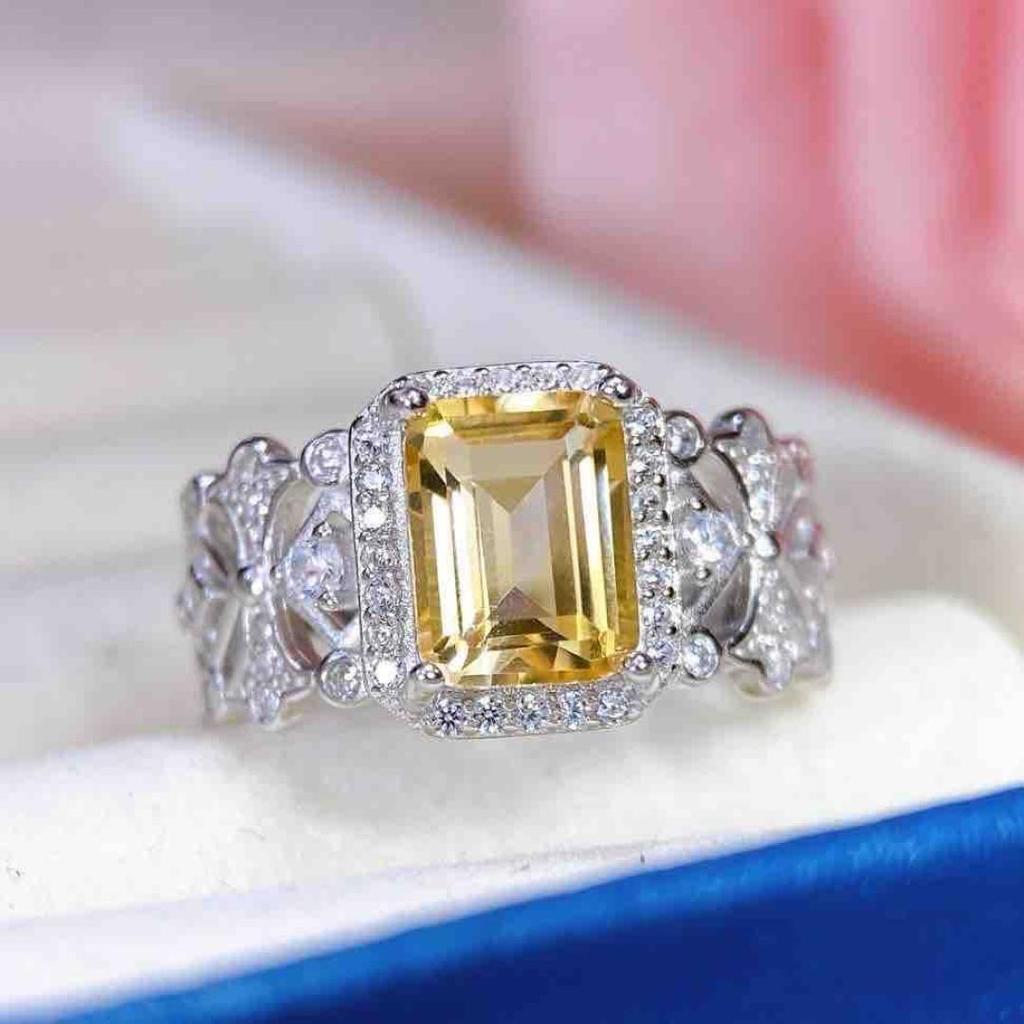 2025 Women's Fashion Yellow Crystal Ring with S925 Silver