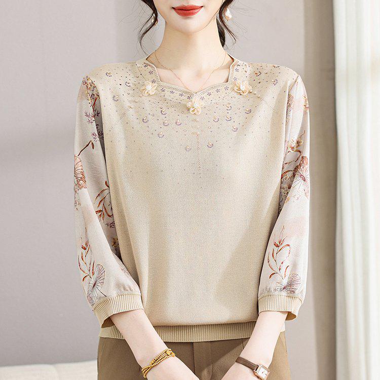 Elegant Women s Seven-Sleeve Knit Top - Fashionable, Comfortable, and Loose-Fit Mother s Wear 2XL