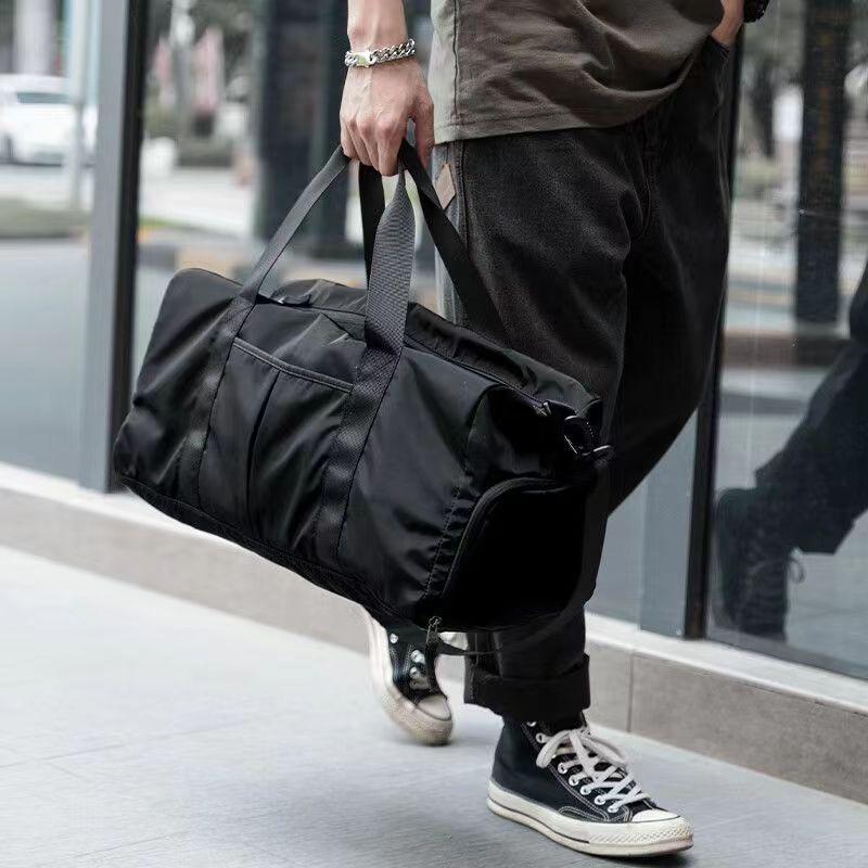 

Мужская спортивная дорожная сумка: Легкий, Вместительный, Разделение на сухое/мокрое, Идеально подходит для спортзала, бизнеса или коротких поездок 48cm x 24cm x 26cm