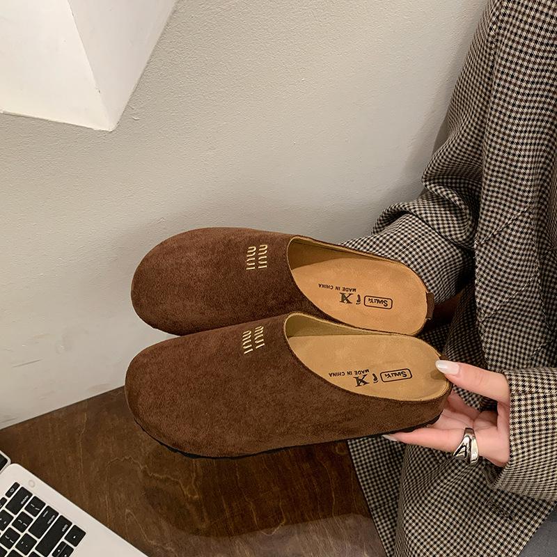 thick-soled women's baotou half slippers 2025 new spring retro one-pedal letter fashion casual lazy shoes