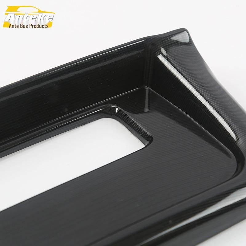 17 Outlander Cigarette Lighter Frame & Ashtray Cover Car Accessories