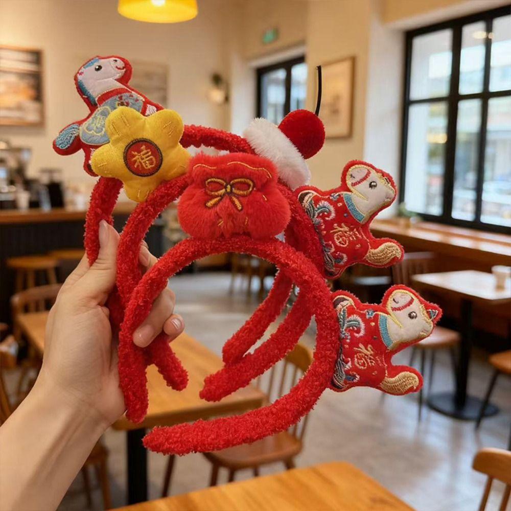 Kreslená obruč do vlasů s koňským ohonem Pony Novoroční pokrývka hlavy Sladká 2026 Novoroční čelenka Foto rekvizita