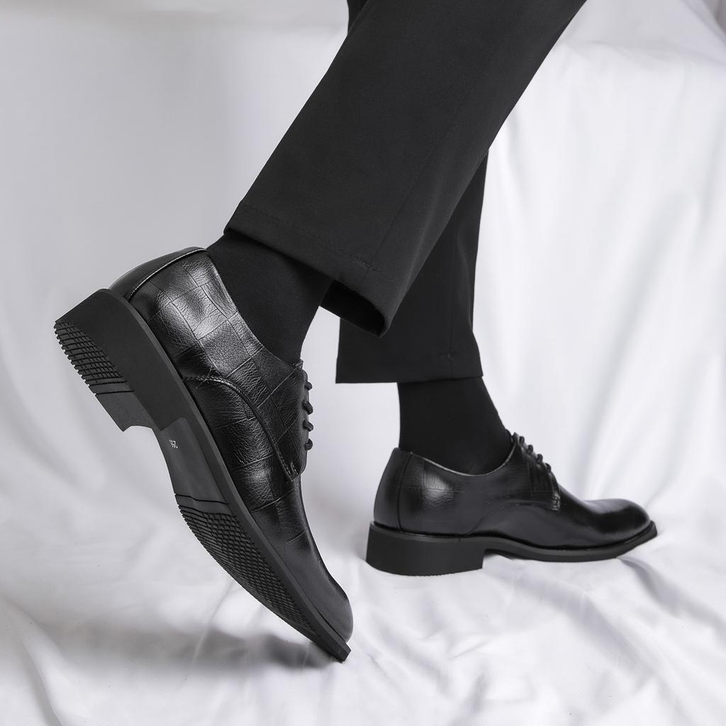 Fashion Male Wedding Dress Shoes Derby Shoes Classic Gentleman Oxfords Leather Shoes Fashion Casual Pointed Toe Formal Business Footwear