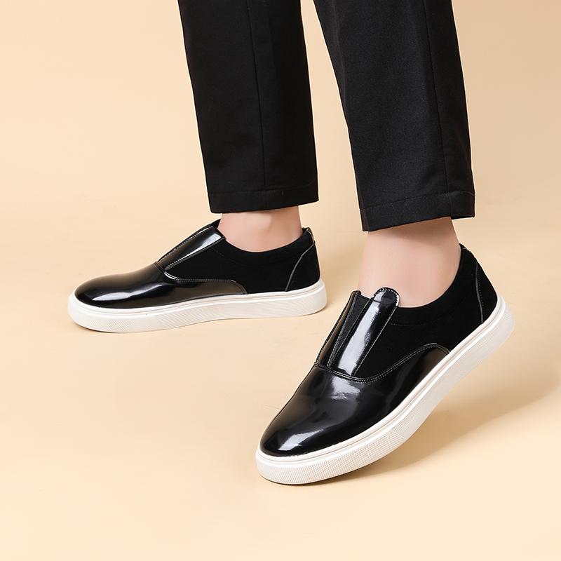 Fashion Slip on Outdoor Casual Shoes Low Top Lazy Shoes Non Slip Walking Loafers Moccasins for Male New Leisure Men Pu Leather Flats