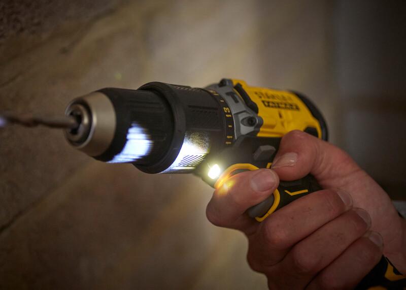 V20 Cordless Drill/Driver 18V 2*2.0Ah + 50 Acc. - S/Sfmcd715D2