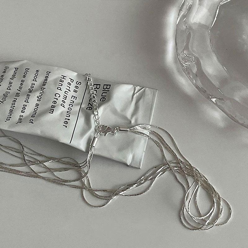 Superfunkelnde Neun Himmelsfluss Sternenlicht Wasserfall Halskette für Damen Inns Mehrlagige Einfache und Schöne Kragenkette