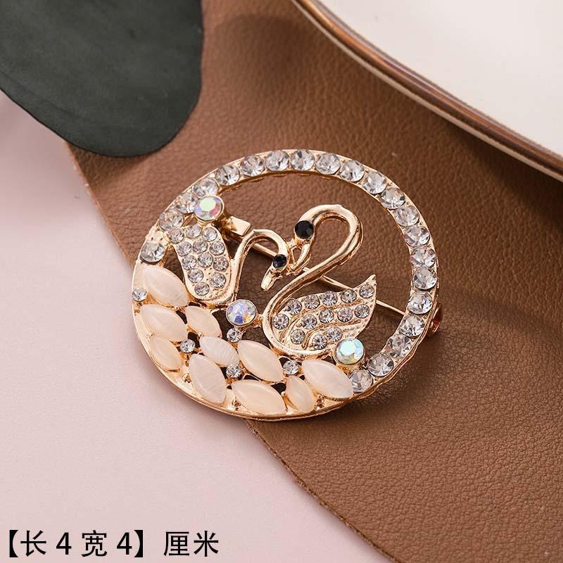 Brooch Premium Niche Accessories Versatile Creative Women's Collar Pin Diamond Anti-light Temperament Corsage