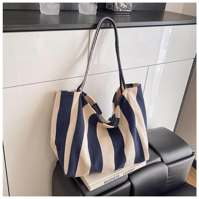 Striped Fashion Shoulder Bag Spring New Literary and Leisure Large-capacity Commuter Canvas Bag Bag