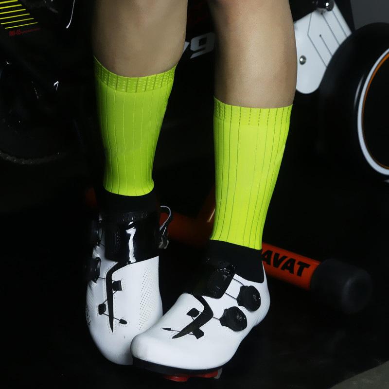 Cycling Socks Aero Anti Slip Silicone Sports Bike Socks Men Breathable Mesh Running Racing Bicycle Socks MTB Calcetines Ciclismo