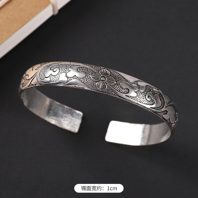National Style Retro Hand-carved Bracelet Hand Ring Fashionable Court-style Personalized Open-ended Bracelet
