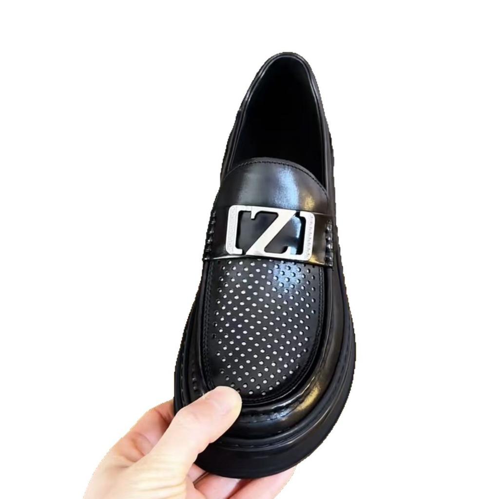 Hollow punching men's shoes lazy business casual leather shoes men's loafers thick-soled versatile leather breathable beanie shoes