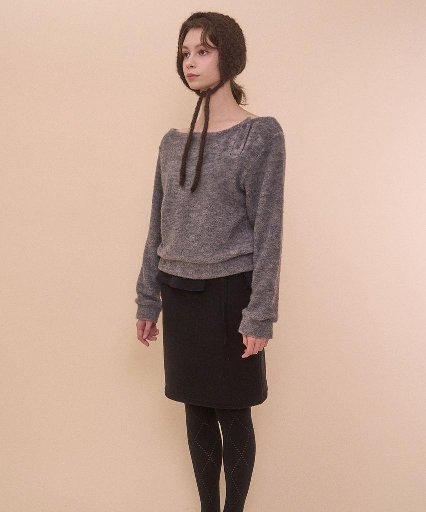 BELLIALEU Fuzzy Boat Neck Knit-Gray