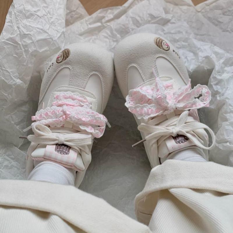 

Маленькие белые туфли детская обувь универсальные студенческие кеды женские летние нишевые туфли-хлебушки новые 40 розовый
